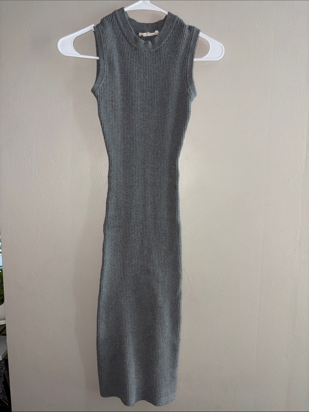 Love Stitch - Sleeveless Ribbed Dress - Gray